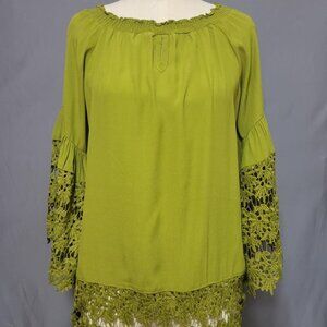 Collen Lopez Green On Or Off-Shoulder Tunic Top with Lace Combo